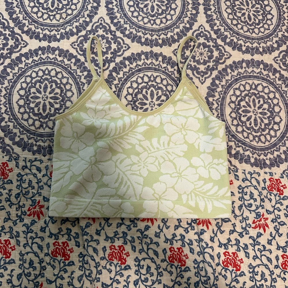 Amazon Women's Floral Tank Top - Light Green and White